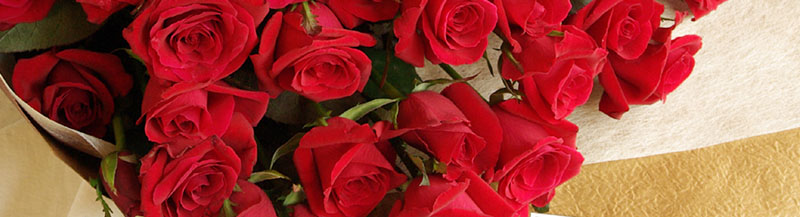 還暦のお祝いには、60本の赤いバラの花束を